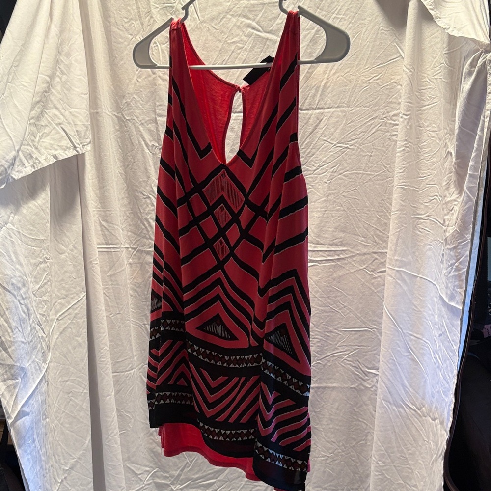 Apt. 9 Red and Black Geometric Tank Top